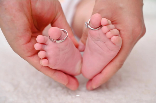 莱芜两个月宝宝感冒发烧